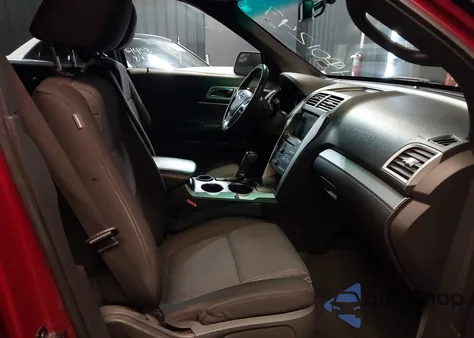 2011 Ford Explorer Xlt z USA, uszkodzony, nr VIN 1FMHK7D89BGA47863